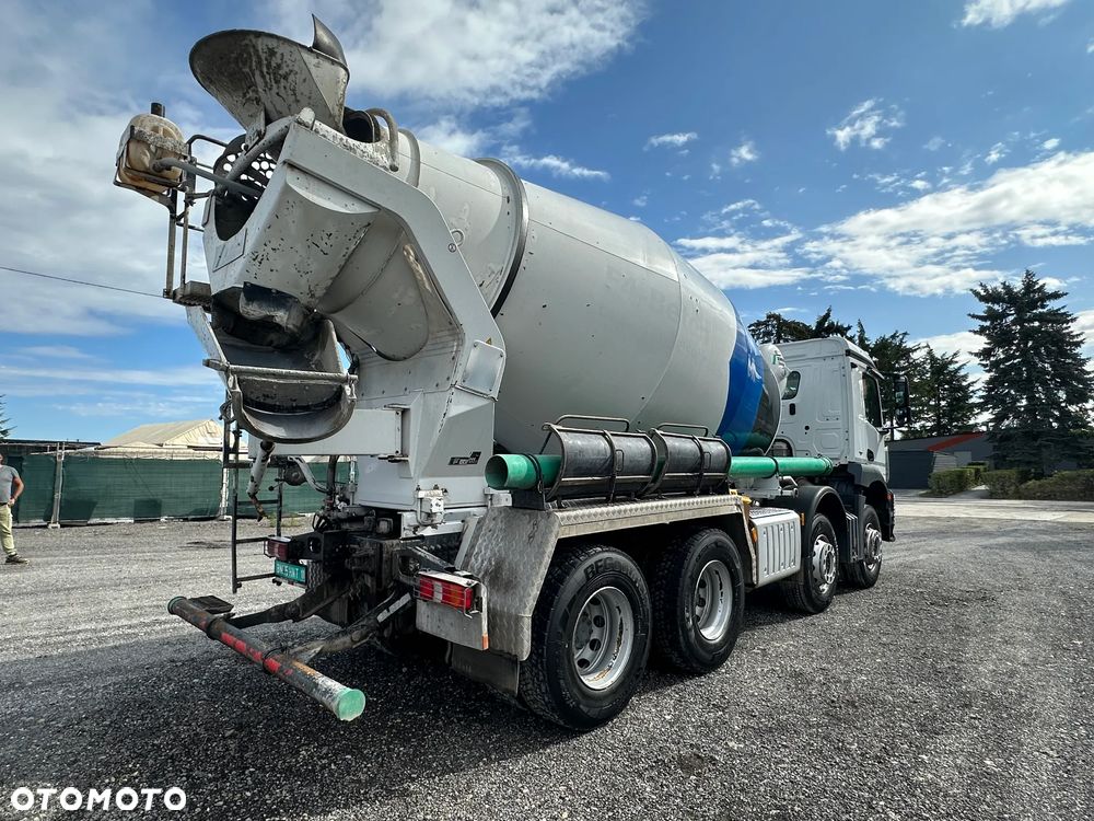 Mercedes-Benz AROSC 32.40 - 9