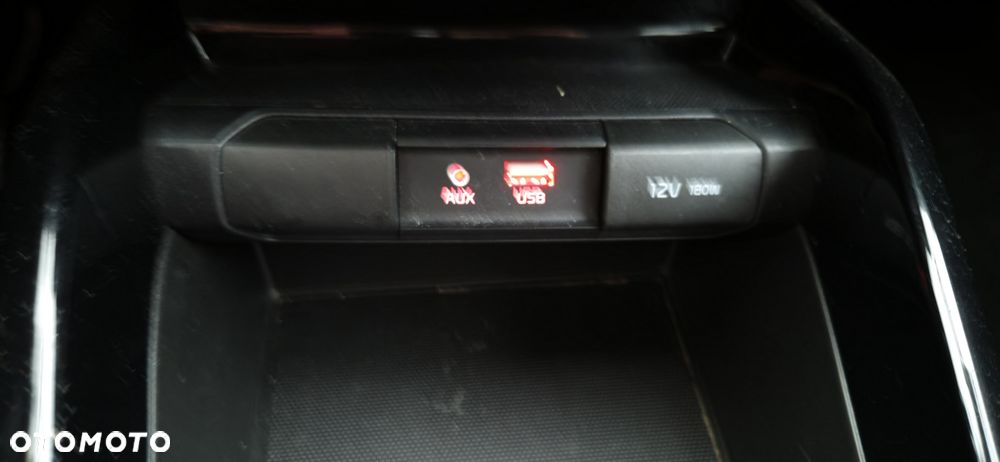 Kia Rio - 28