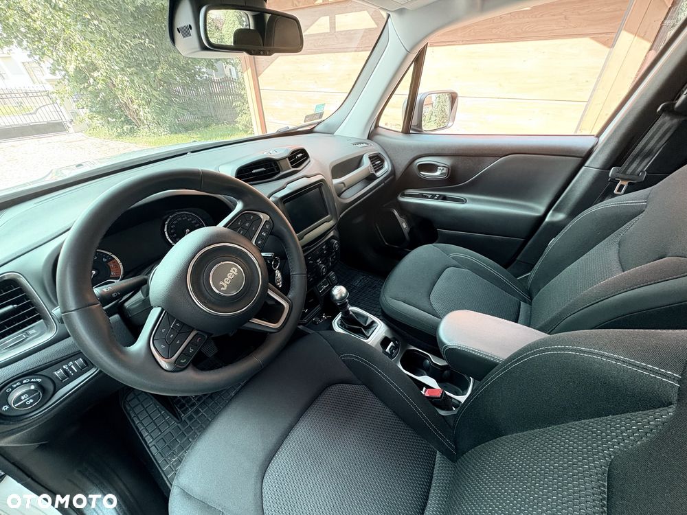 Jeep Renegade - 8
