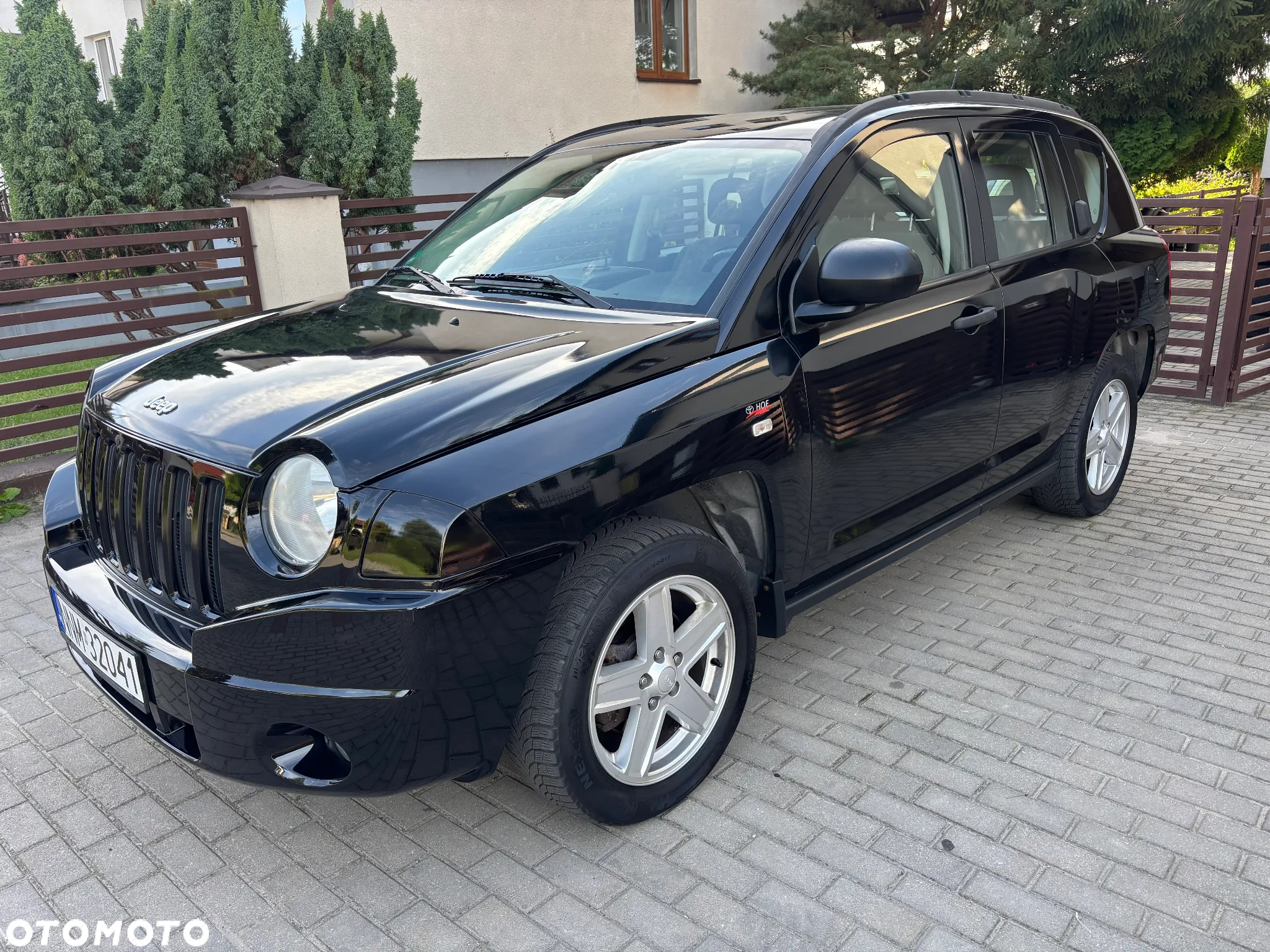 Jeep Compass - 12