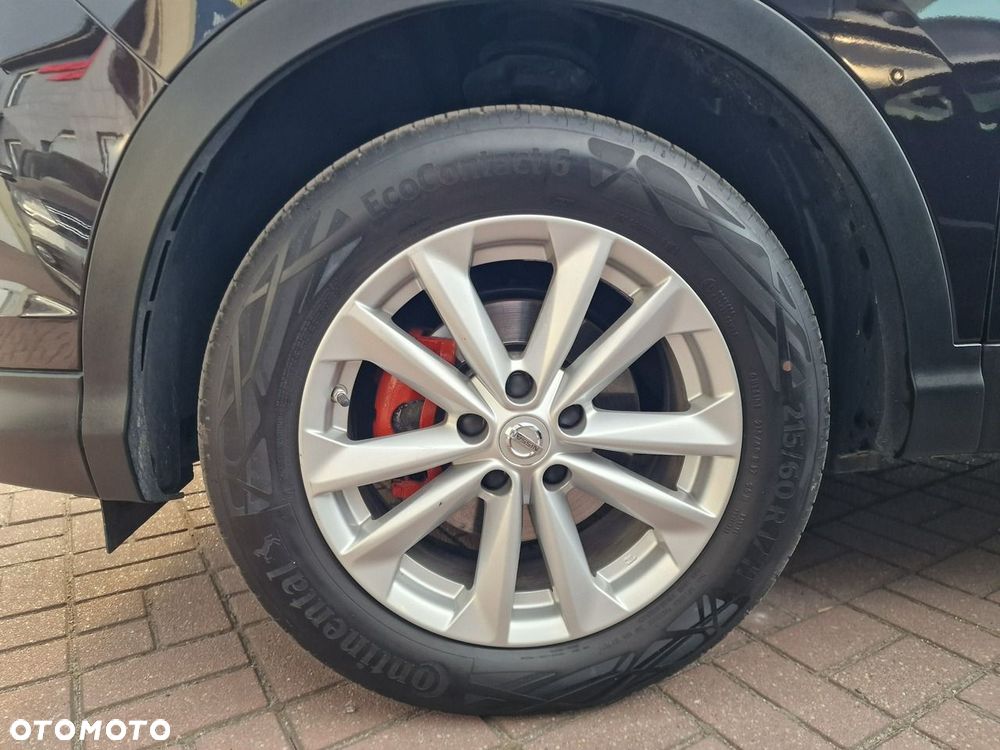 Nissan Qashqai 1.2 DIG-T N-Connecta EU6 - 32