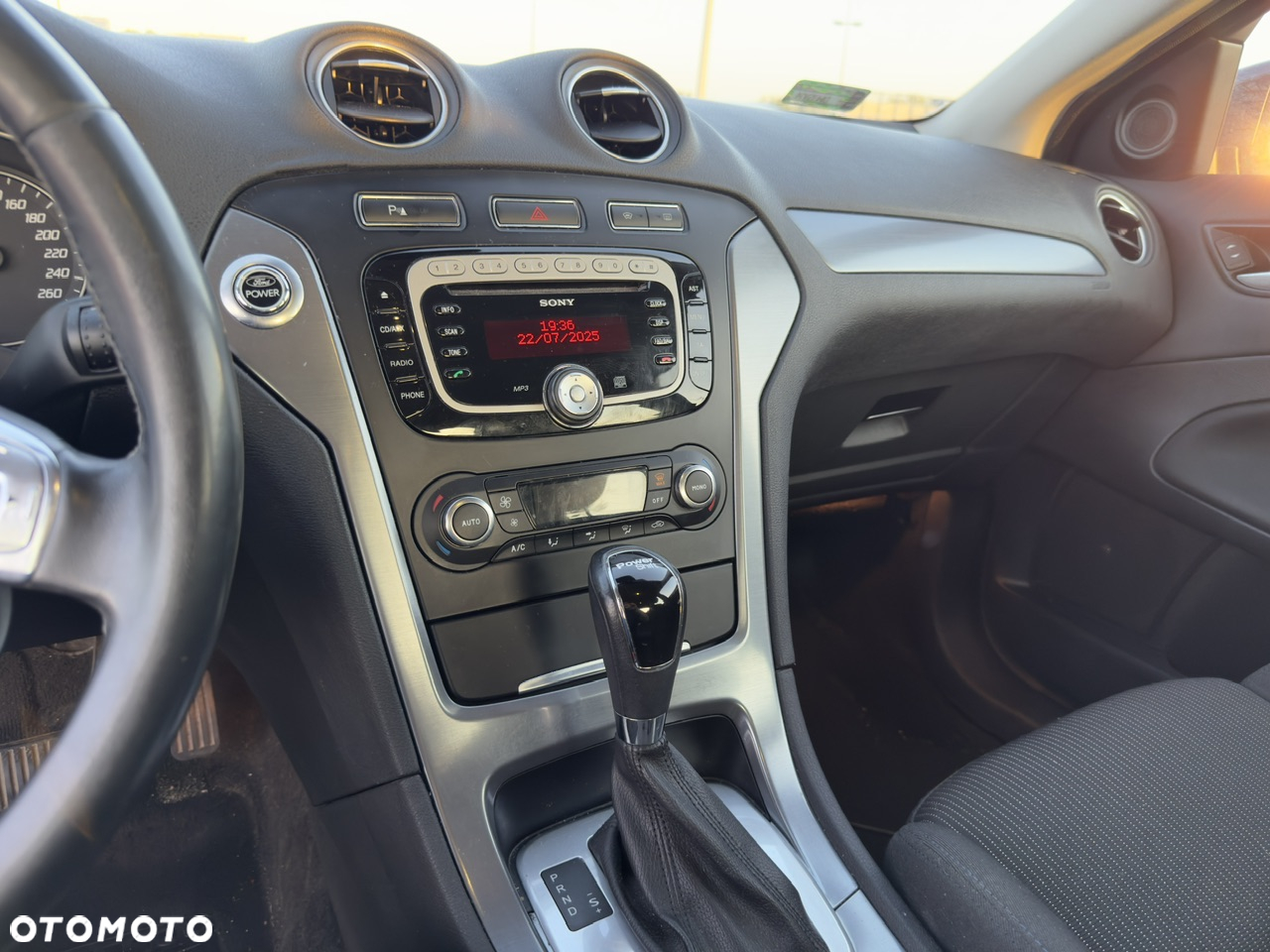 Ford Mondeo 2.0 TDCi Titanium X - 11