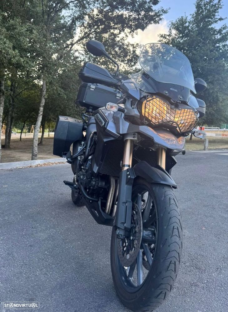 Triumph Tiger - 4