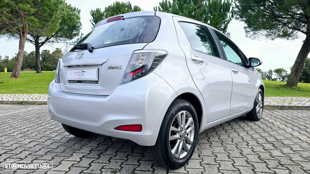 Toyota Yaris 1.33 VVT-i Comfort+P.Style - 16