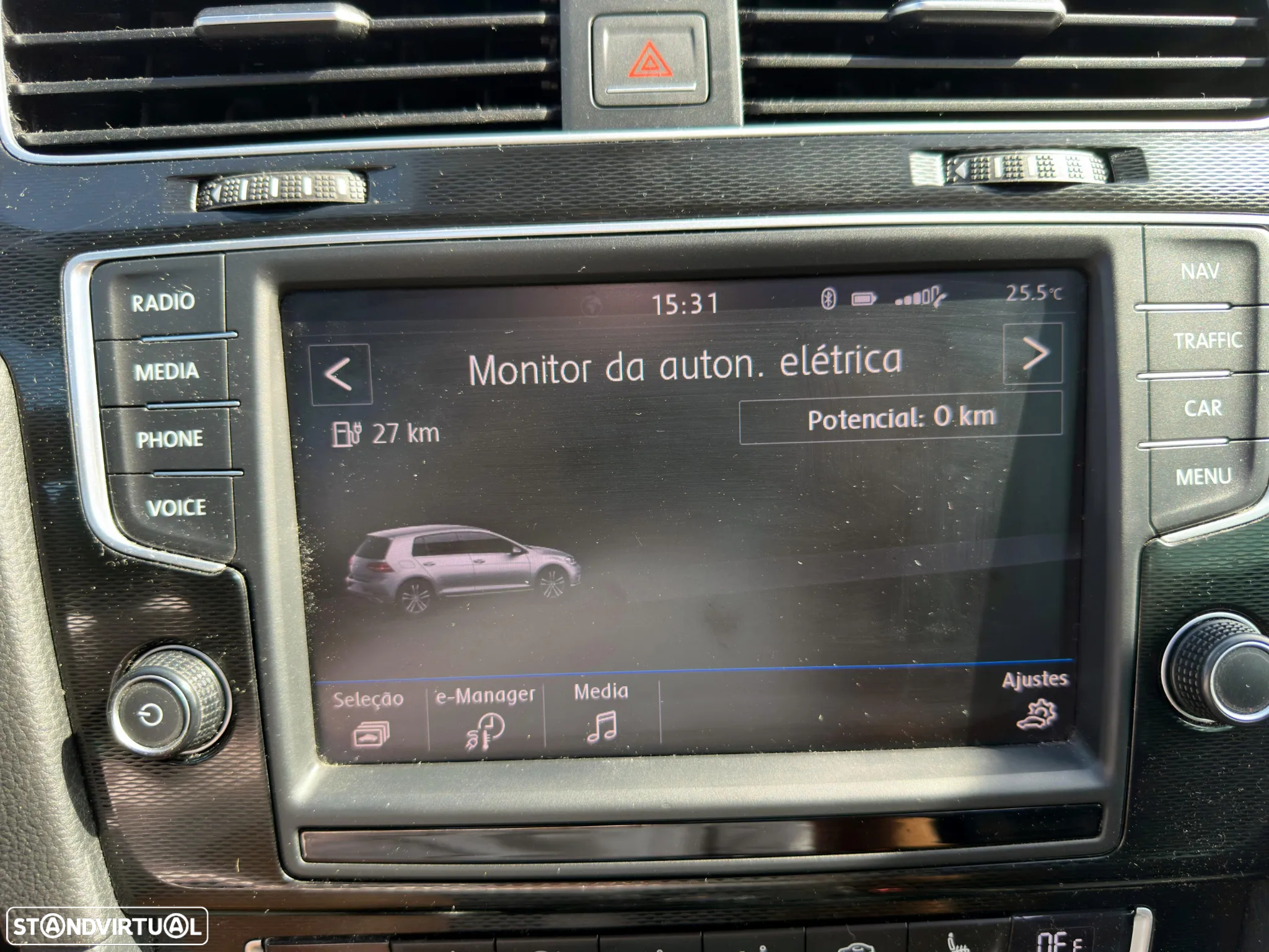 VW Golf 1.4 GTE Plug-In-Hybrid DSG - 24