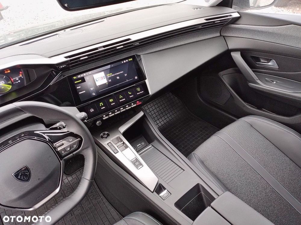 Peugeot 308 - 16