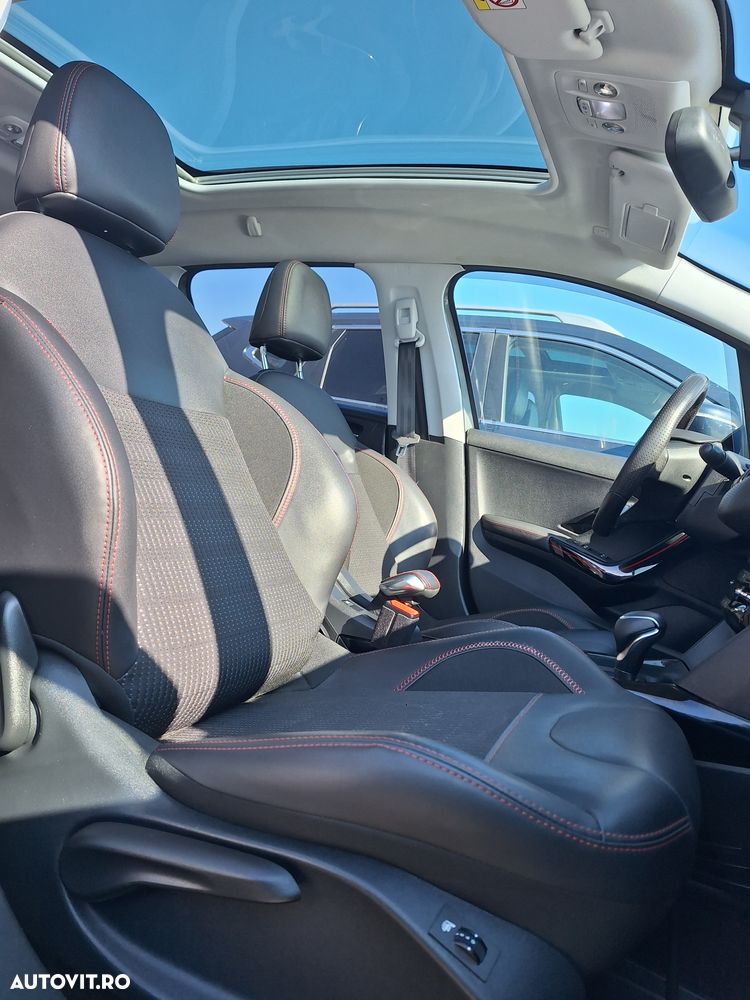 Peugeot 2008 BlueHDi FAP 120 STOP & START EAT6 Allure - 9