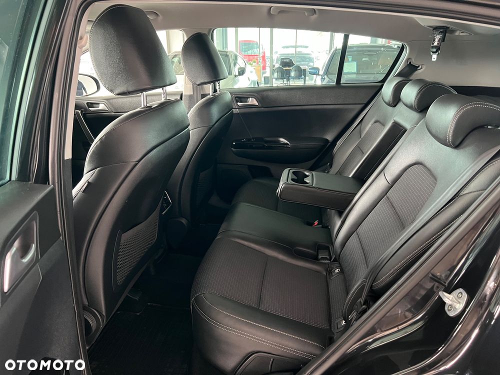 Kia Sportage 1.6 CRDI MHEV Black Edition Plus 4WD - 36