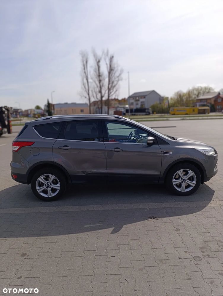 Ford Kuga 2.0 TDCi 4WD Titanium - 5