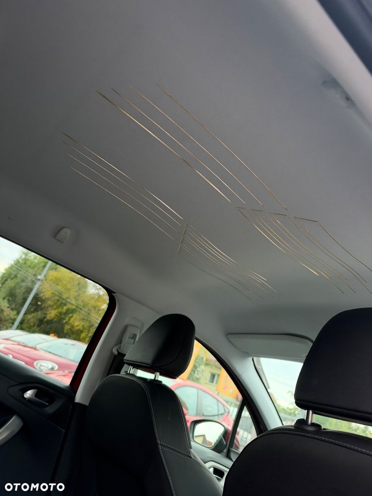 Peugeot 2008 - 19