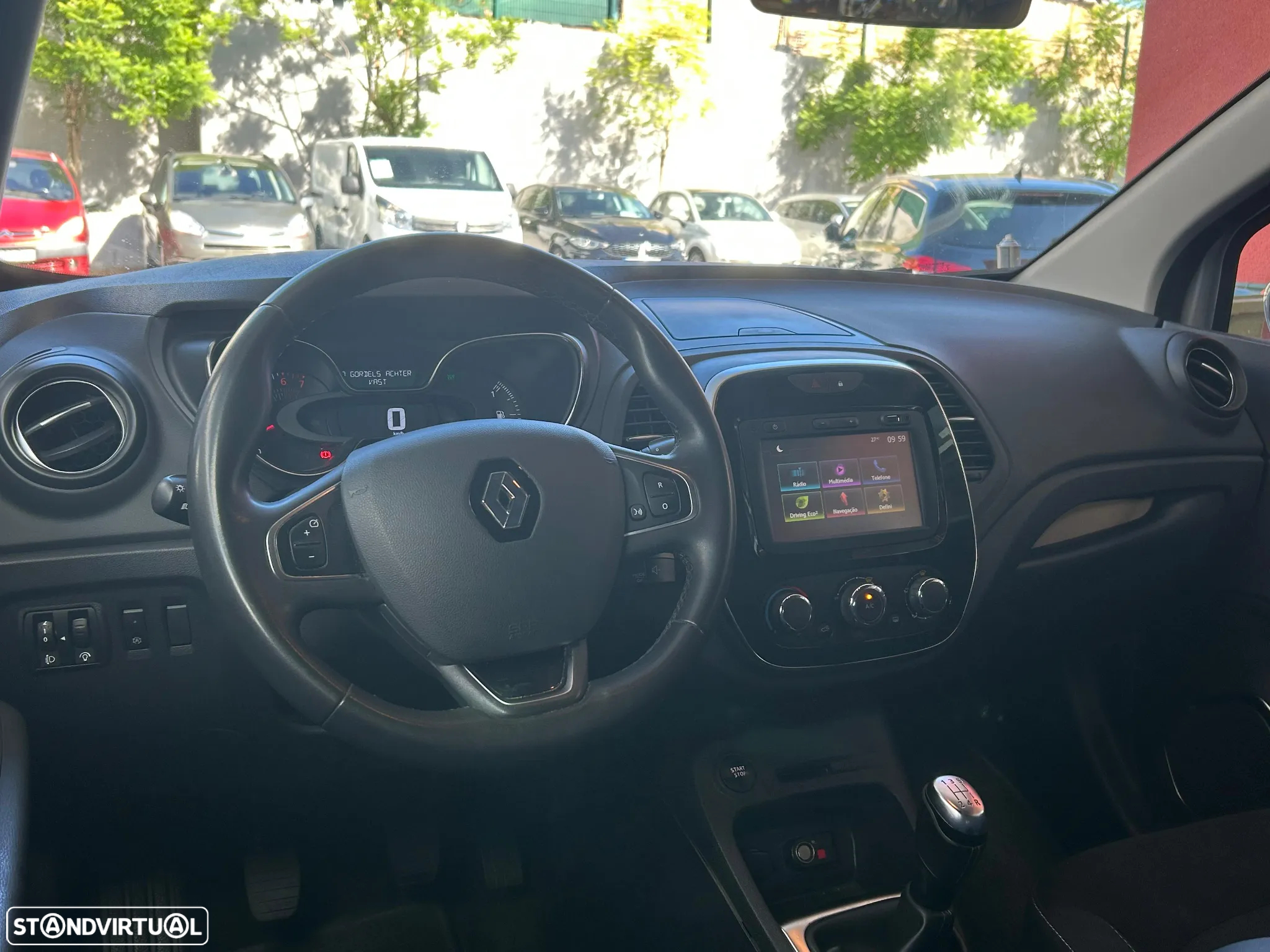Renault Captur 0.9 TCE Exclusive - 25