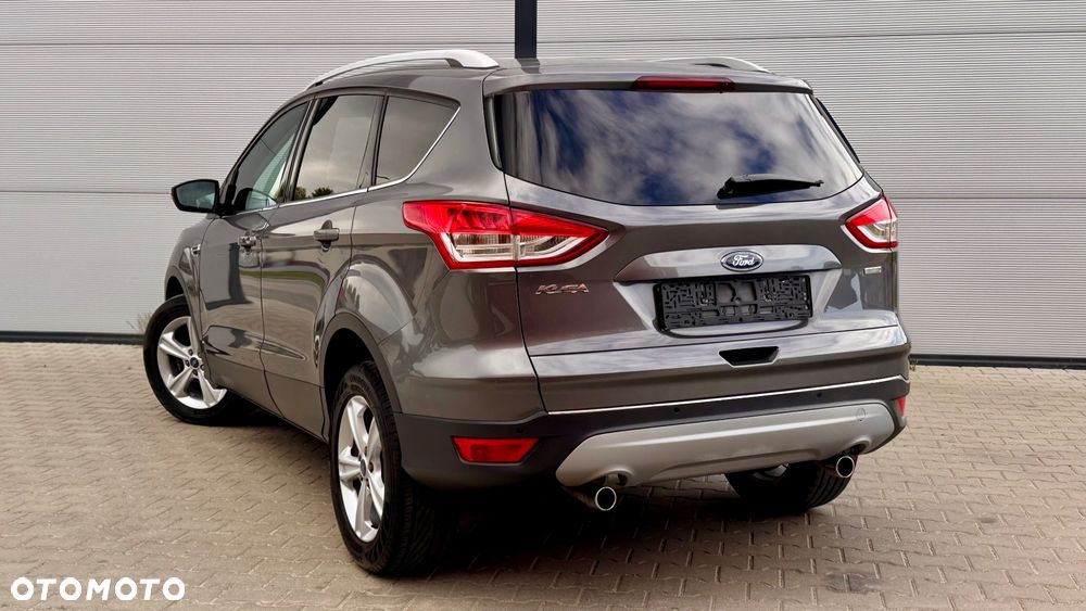 Ford Kuga 1.6 EcoBoost 2x4 Titanium - 21
