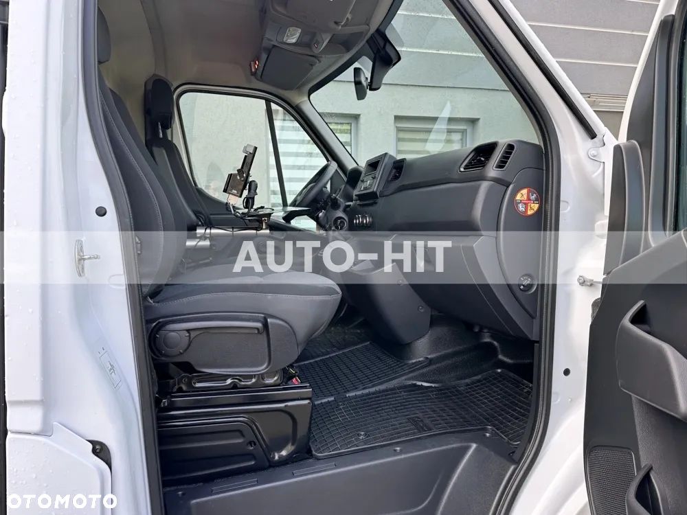Renault Master - 24