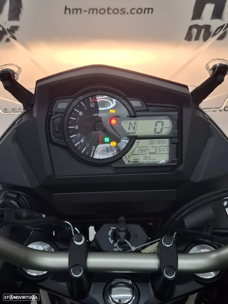 Suzuki DL 650A V-STROM - 9