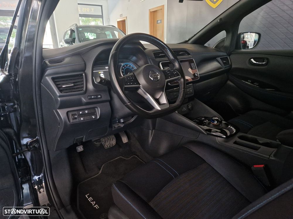 Nissan Leaf Acenta - 10