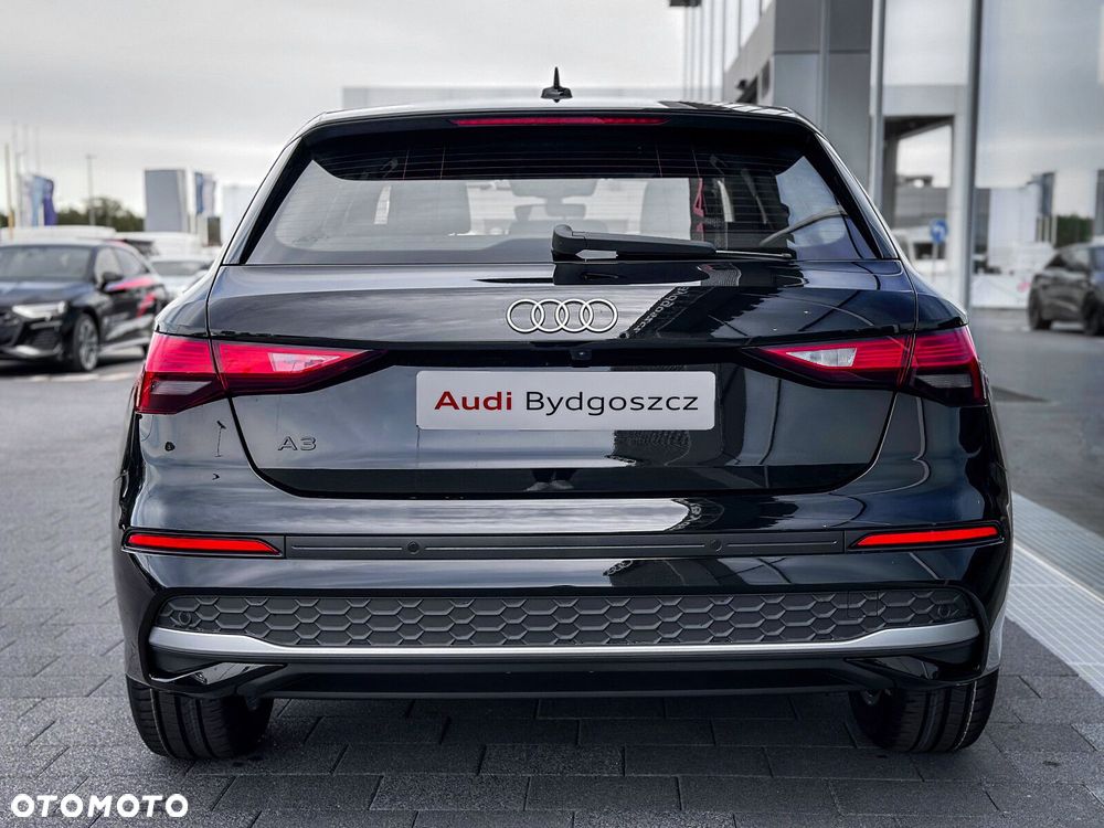 Audi A3 Sportback - 11