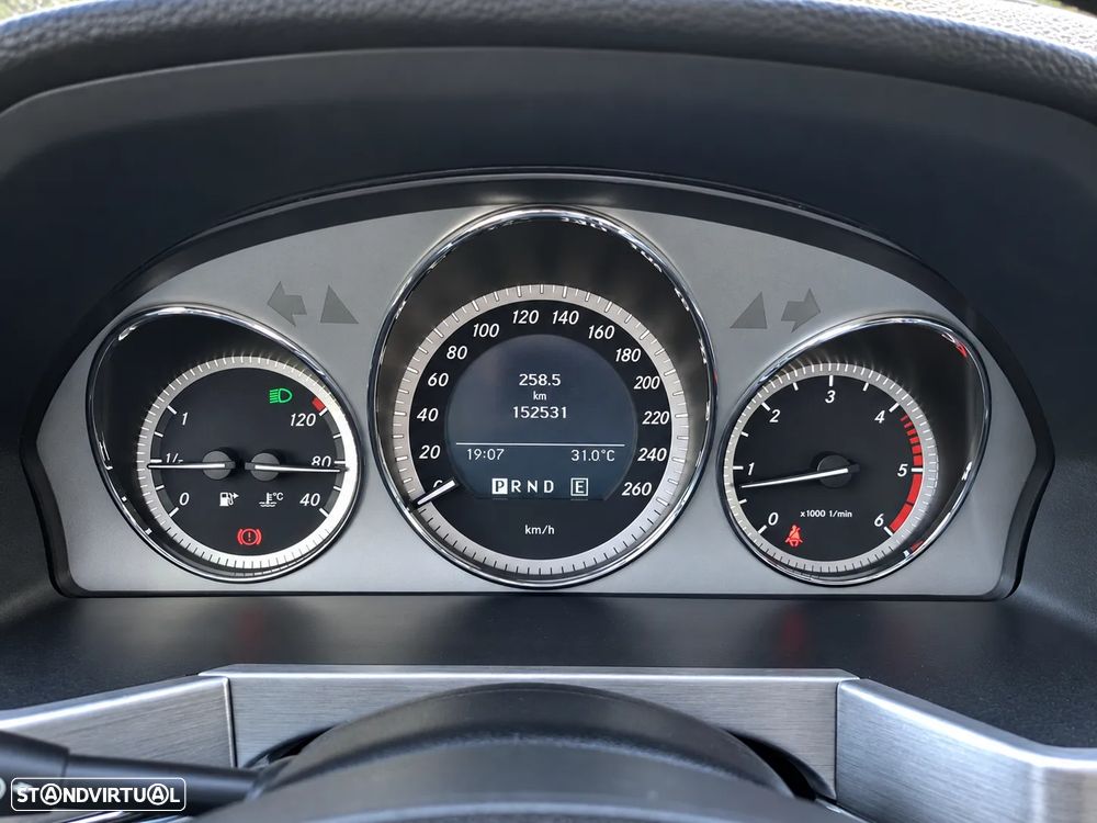 Mercedes-Benz GLK 250 - 11