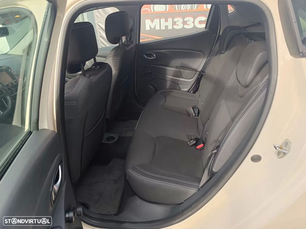 Renault Clio 0.9 TCe Limited Bi-Fuel - 13