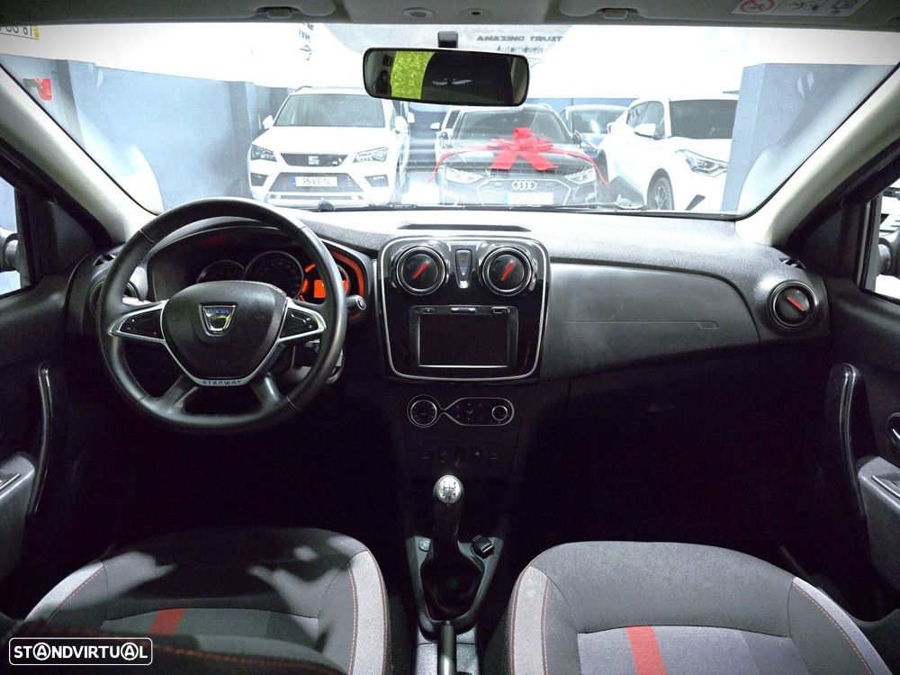 Dacia Logan MCV 0.9 TCe SL Adventure Bi-Fuel - 17