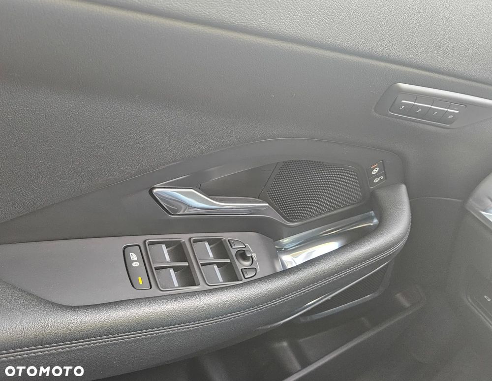 Jaguar E-Pace 2.0 i4P AWD SE - 18