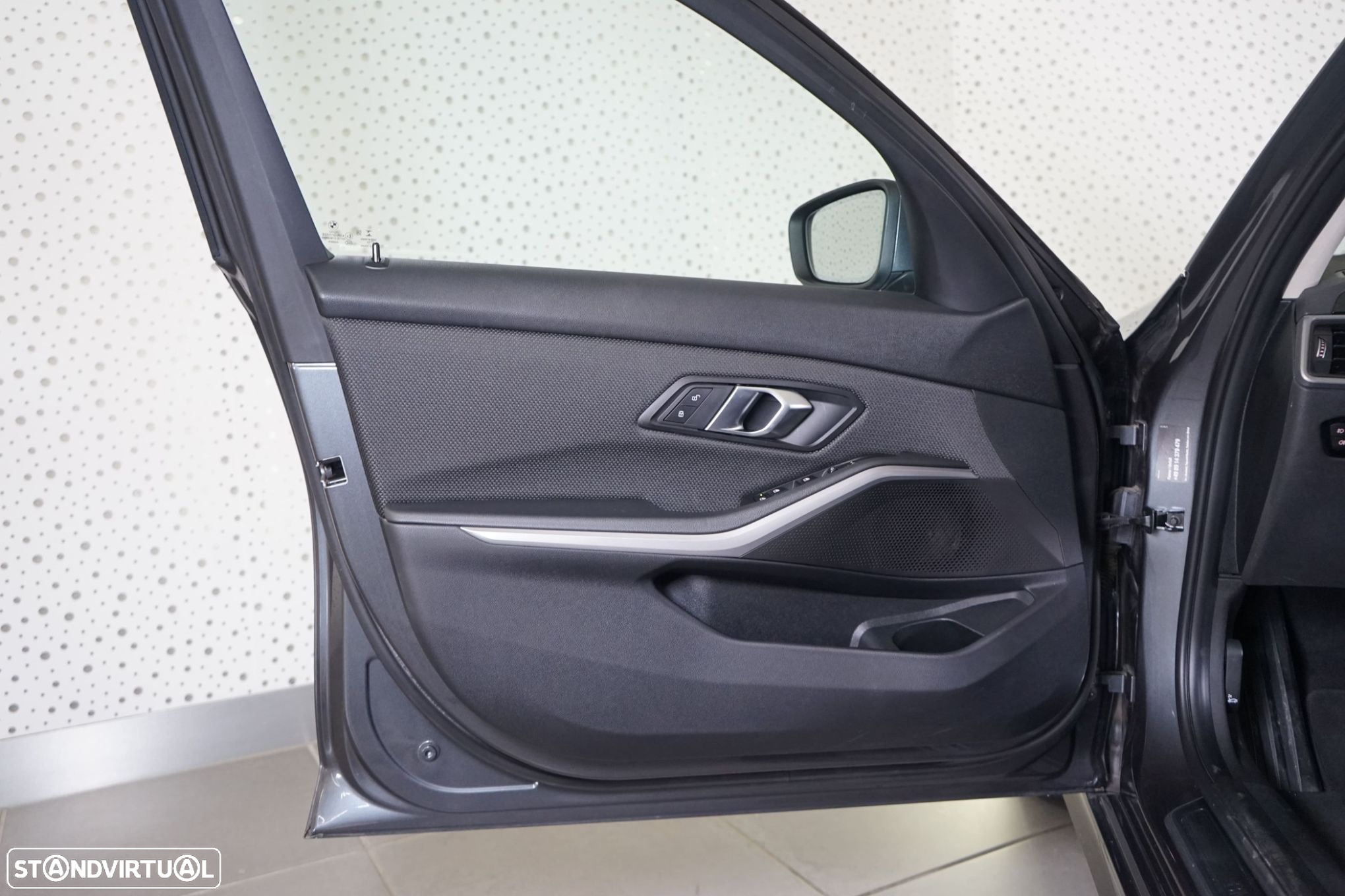 BMW 320 d xDrive Advantage Auto - 18