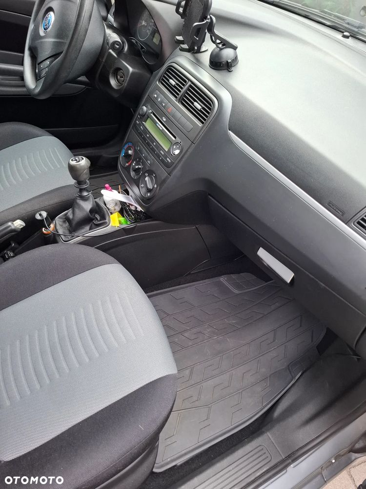 Fiat Punto - 7