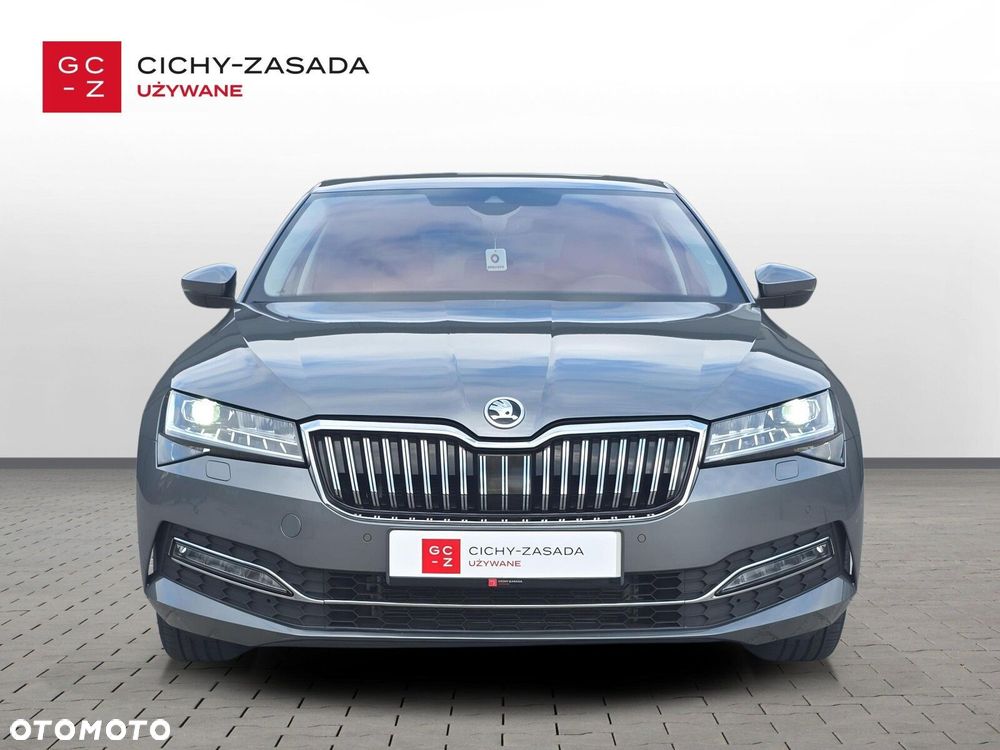 Skoda Superb 2.0 TDI SCR Style DSG - 9