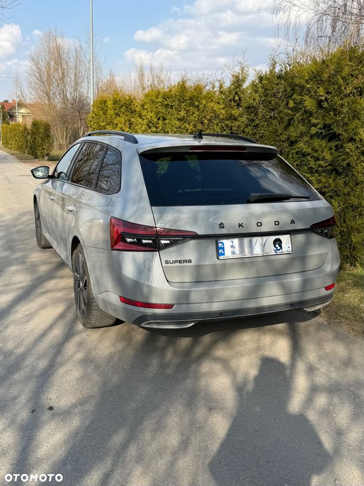 Skoda Superb 2.0 TDI SCR Sportline DSG - 14
