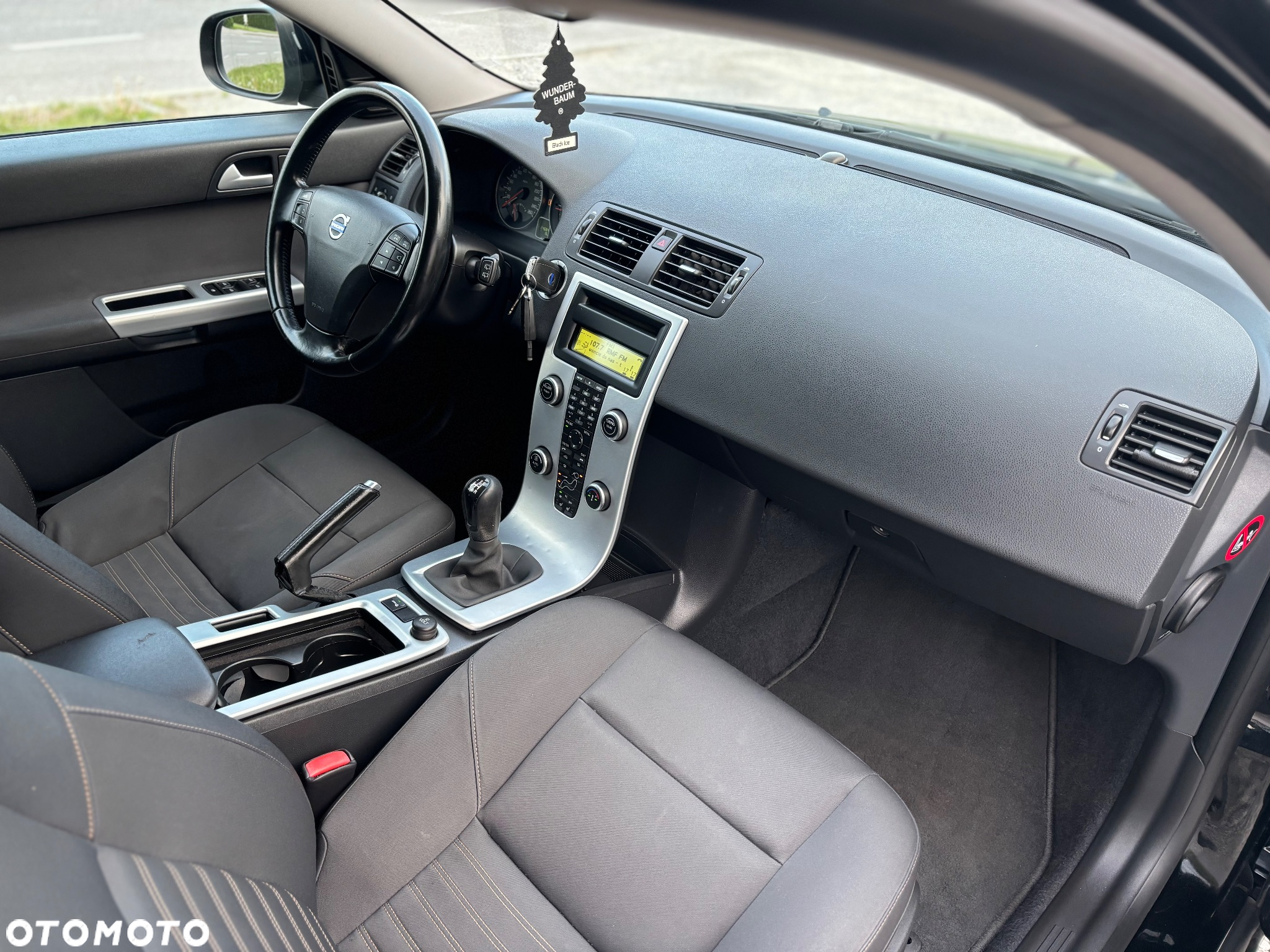 Volvo V50 - 10
