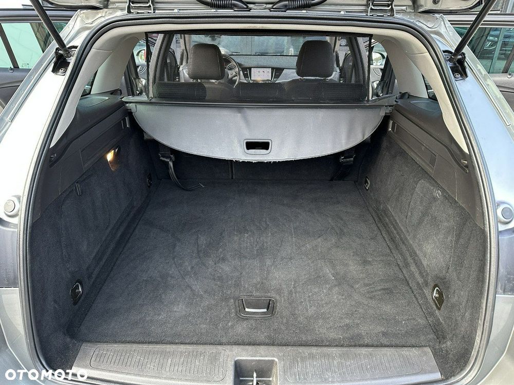 Opel Astra 1.4 T Dynamic - 32
