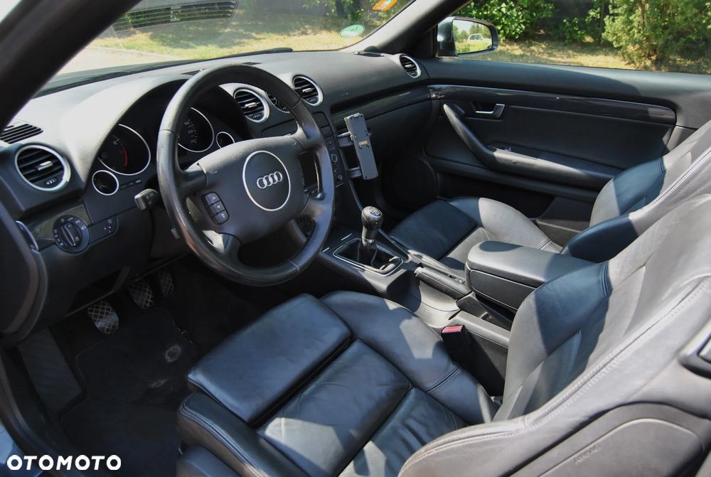 Audi A4 Cabrio 1.8 T quattro - 5