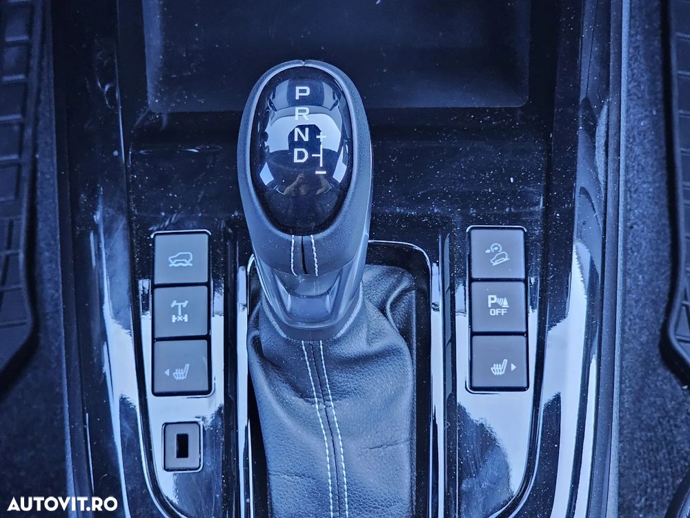 Isuzu D-Max 1.9 DSL 4x4 Double Cab 6AT Executive - 10