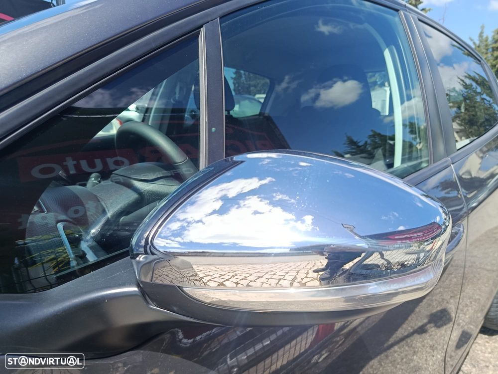 Peugeot 208 1.5 BlueHDi Signature - 8