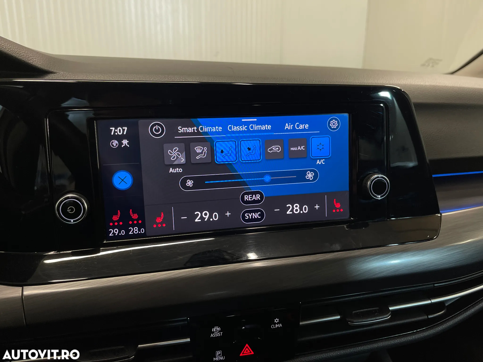 Volkswagen Golf 2.0 TDI DSG Style - 16