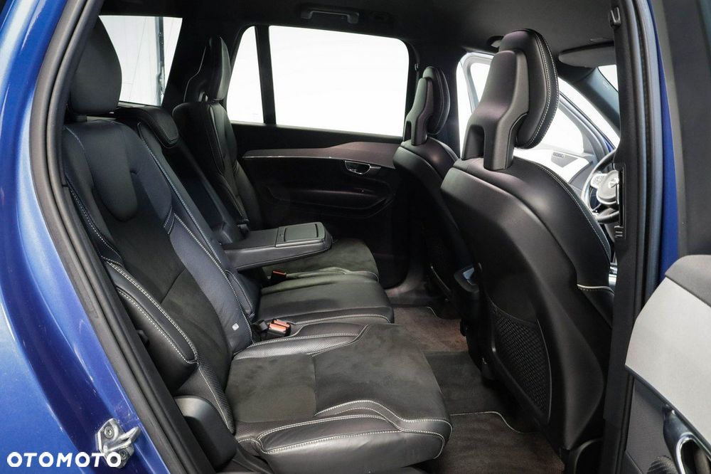 Volvo XC 90 - 30