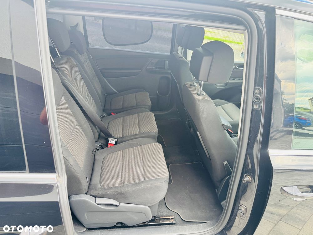 Volkswagen Sharan 2.0 TDI Comfortline DSG - 12