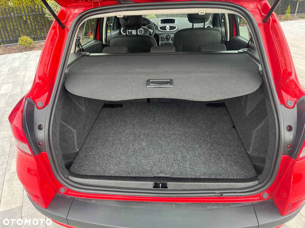 Renault Clio 1.2 16V Bioetanol Alize - 9