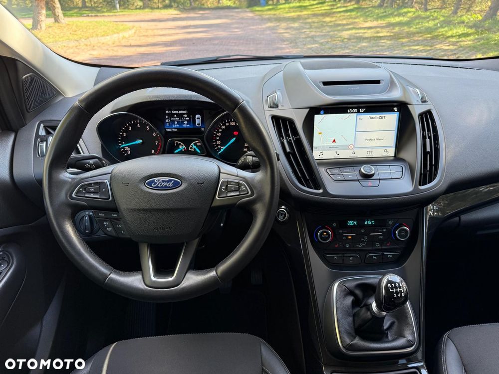 Ford Kuga - 26