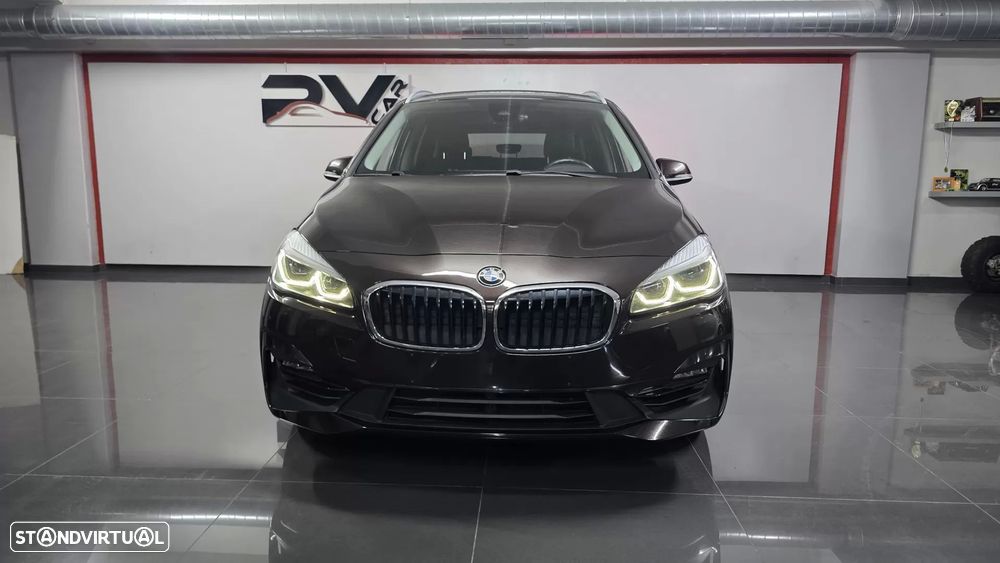 BMW 218 Gran Tourer i 7L Line Sport — fotografia 18