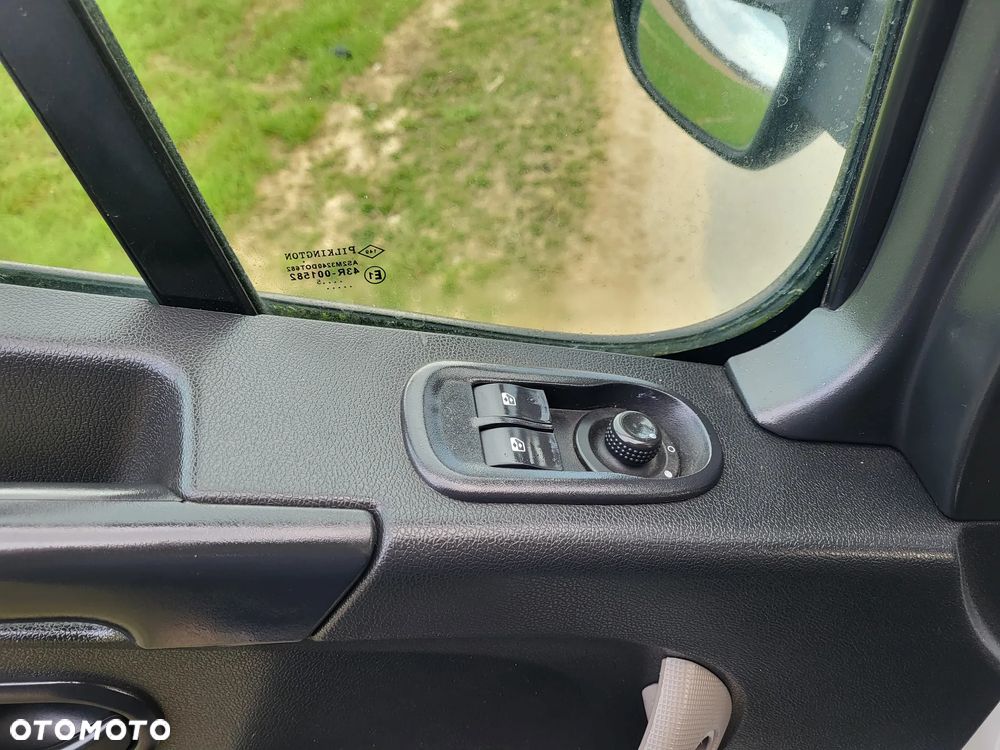 Renault Master Movano - 12