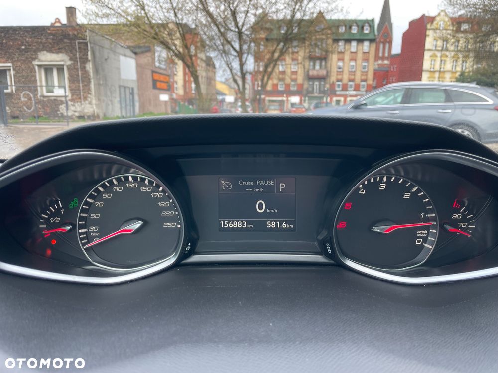 Peugeot 308 BlueHDi FAP 120 EAT6 Stop & Start Allure - 26