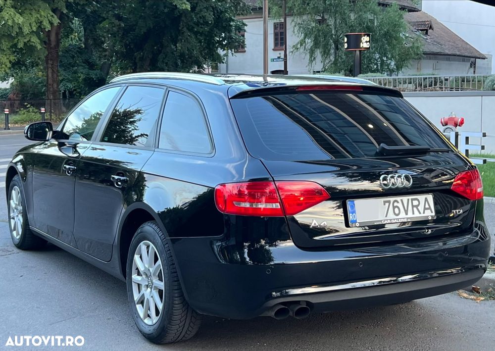Audi A4 Avant - 4