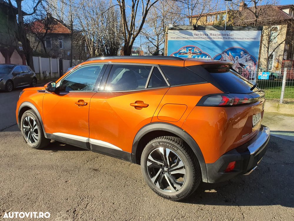 Peugeot 2008 1.2 L PureTech STT EAT8 Allure - 10