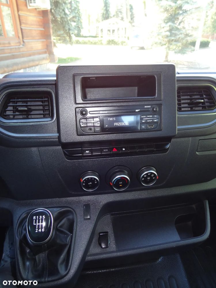 Renault Master Skrzynia 4,0m 168tyś.km - 15