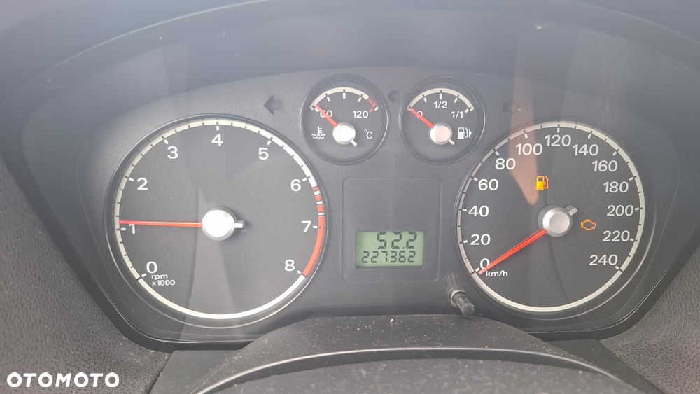 Ford Focus - 8