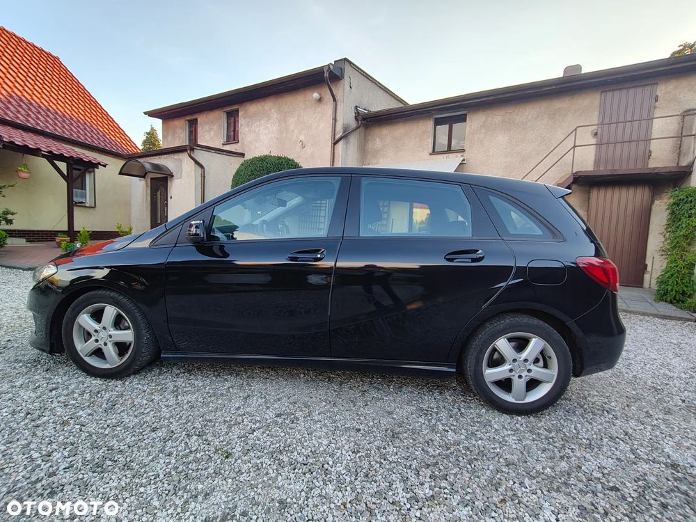 Mercedes-Benz Klasa B 200 d 7G-DCT SCORE - 9