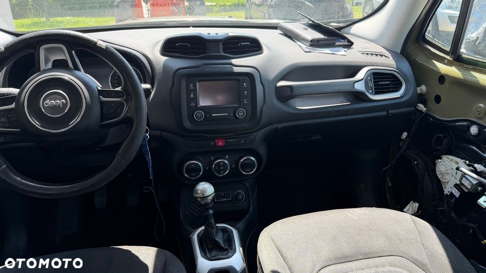 Jeep Renegade - 21