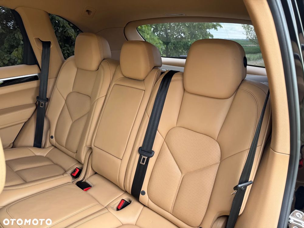 Porsche Cayenne Diesel - 13