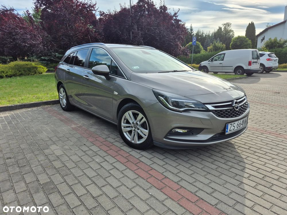 Opel Astra 1.4 Enjoy - 26