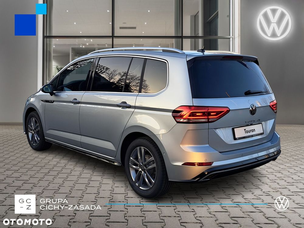 Volkswagen Touran - 3